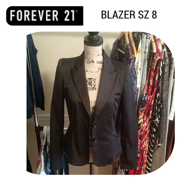 Forever 21 Jackets & Blazers - 🎈💲Forever 21 Blazer in EUC, Size 8